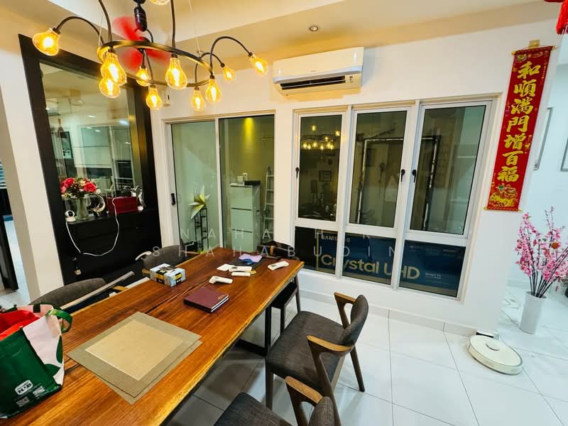 Rumah Teres 2 Tingkat untuk Dijual di Denai Alam (Shah Alam) - Nahathir Shahabudin - Dining Room - PropertyGuru.com.my