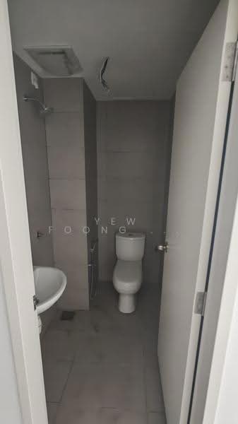 Service Residence for Sale at 168 Park Residensi Selayang - Yew Foong Wong - Bathroom - PropertyGuru.com.my