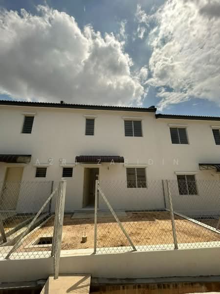 Rumah Teres untuk Disewa di Kuala Selangor (Selangor) - Azri Zabidin - Exterior - PropertyGuru.com.my