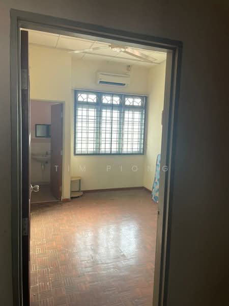 2-storey Terraced House for Sale in Taman Sinn (Melaka City) - Tim Piong - Interior - PropertyGuru.com.my