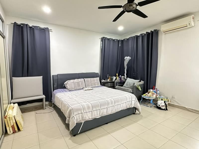 Semi-Detached House for Sale in Taman Sejati (Klang) - James Teoh - Bedroom - PropertyGuru.com.my