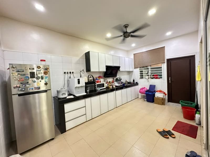 Semi-Detached House for Sale in Taman Sejati (Klang) - James Teoh - Kitchen - PropertyGuru.com.my