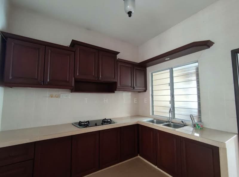 Rumah Teres untuk Dijual di Bandar Botanic (Klang) - T.H Lee - Kitchen - PropertyGuru.com.my