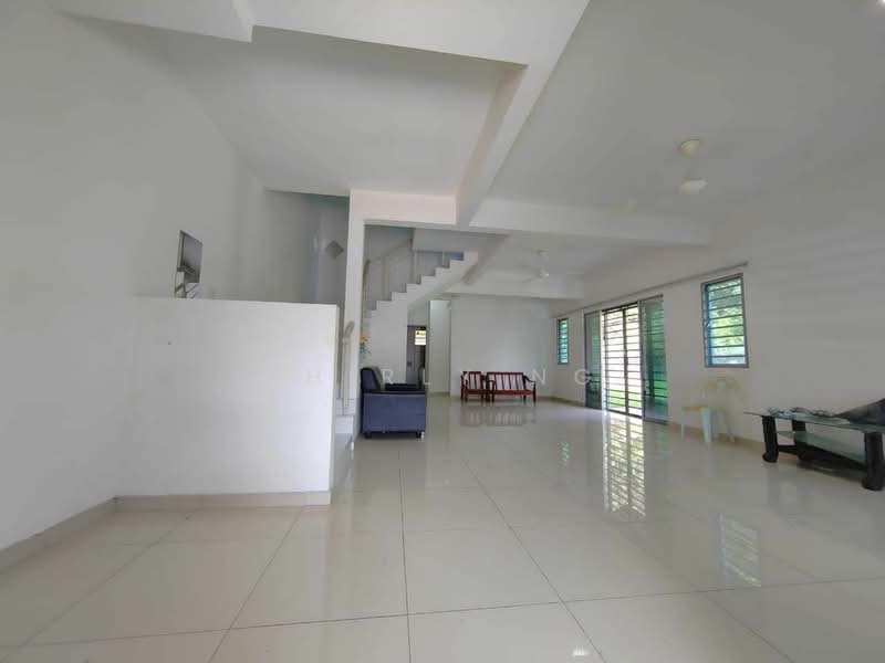 2-storey Terraced House for Sale in Rawang (Selangor) - Shirly Ng - Living Room - PropertyGuru.com.my