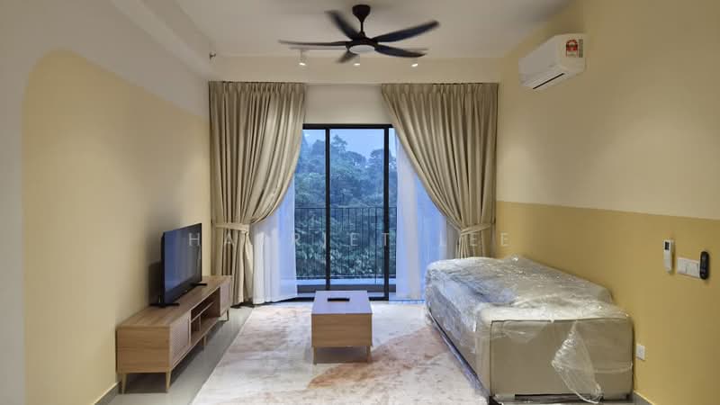 Servis Apartment untuk Disewa di D'Clover Residences - Harriet Lee - Living Room - PropertyGuru.com.my