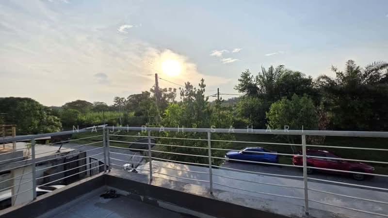 Rumah Berkembar untuk Dijual di Bandar Saujana Putra (Tanjong Duabelas) - Najibah Sahari - PropertyGuru.com.my