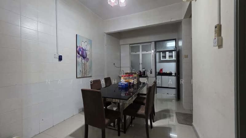 Rumah Berkembar untuk Dijual di Bandar Saujana Putra (Tanjong Duabelas) - Najibah Sahari - PropertyGuru.com.my