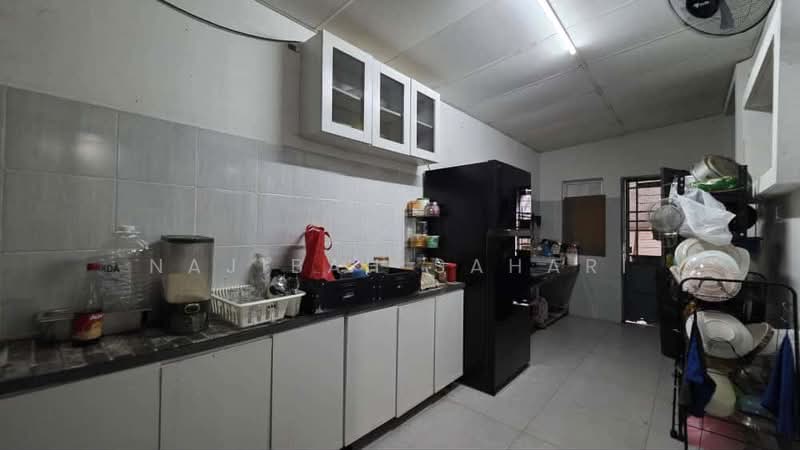 Rumah Berkembar untuk Dijual di Bandar Saujana Putra (Tanjong Duabelas) - Najibah Sahari - PropertyGuru.com.my
