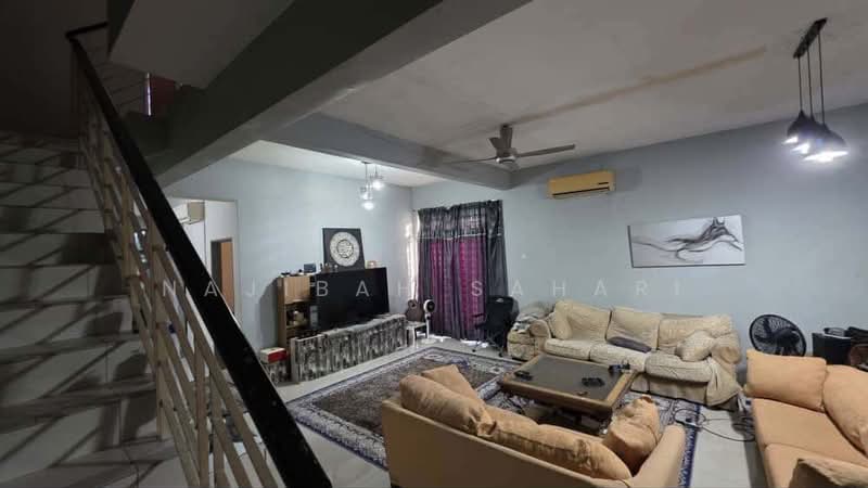 Rumah Berkembar untuk Dijual di Bandar Saujana Putra (Tanjong Duabelas) - Najibah Sahari - PropertyGuru.com.my