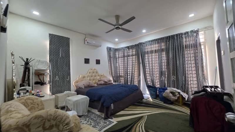 Rumah Berkembar untuk Dijual di Bandar Saujana Putra (Tanjong Duabelas) - Najibah Sahari - PropertyGuru.com.my