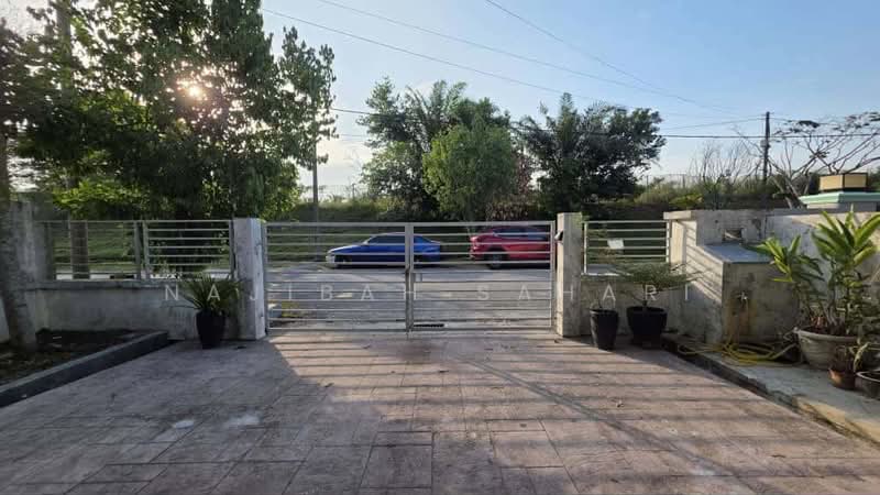 Rumah Berkembar untuk Dijual di Bandar Saujana Putra (Tanjong Duabelas) - Najibah Sahari - PropertyGuru.com.my