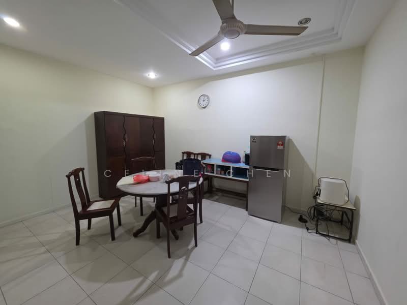 2-storey Terraced House for Sale in Semabok (Melaka) - Celine Chen - Dining Room - PropertyGuru.com.my