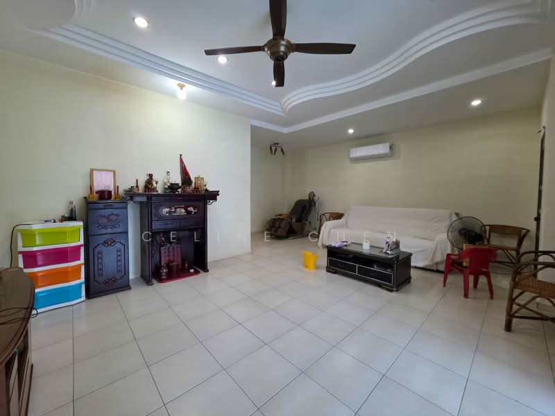 2-storey Terraced House for Sale in Semabok (Melaka) - Celine Chen - Living Room - PropertyGuru.com.my