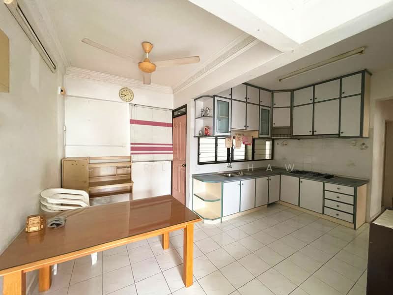 Condominium for Sale at Edgecumbe House - Charles Chaw - Kitchen - PropertyGuru.com.my