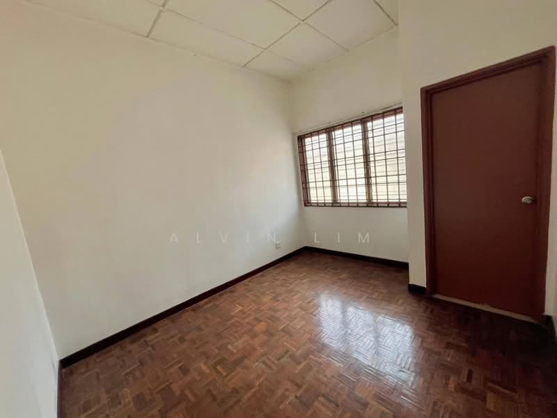 Rumah Teres 2 Tingkat untuk Dijual di Bandar Bukit Raja (Klang) - Alvin Lim - PropertyGuru.com.my