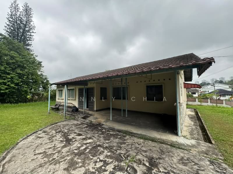 Rumah Banglo untuk Dijual di Taman Kolam Air (Johor Bahru) - Kennly Chia - Exterior - PropertyGuru.com.my