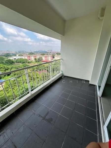 Kondominium untuk Disewa di Sutera Maya - Given Chin - Balcony - PropertyGuru.com.my