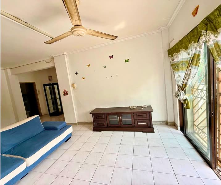 Pangsapuri untuk Dijual di Pan Vista - Philip . - Living Room - PropertyGuru.com.my