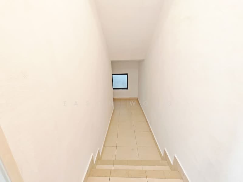 3-storey Terraced House for Sale in Taman Bukit Prima (Cheras) - Eason Wong - Corridor - PropertyGuru.com.my