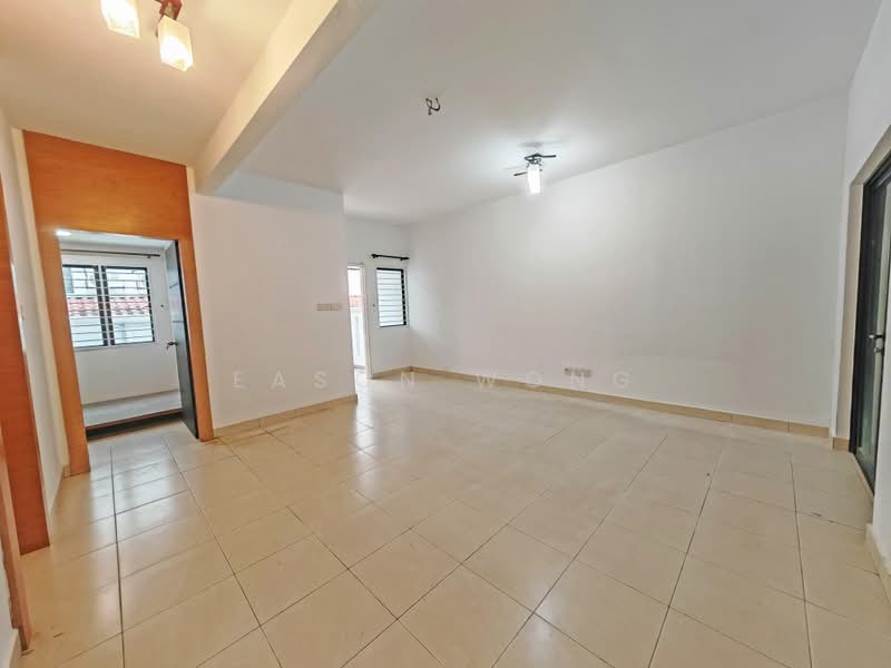 3-storey Terraced House for Sale in Taman Bukit Prima (Cheras) - Eason Wong - Living Room - PropertyGuru.com.my