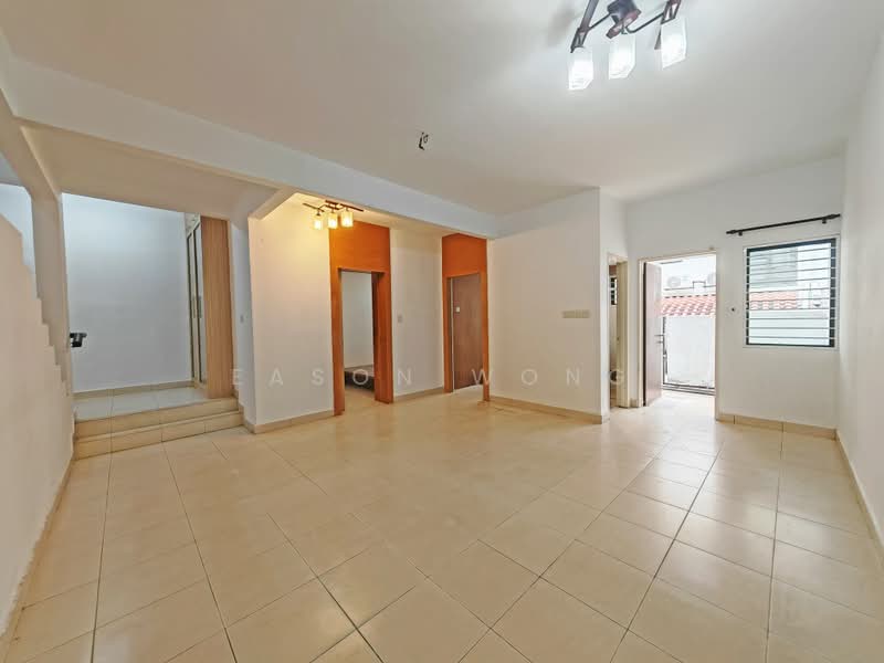 3-storey Terraced House for Sale in Taman Bukit Prima (Cheras) - Eason Wong - Living Room - PropertyGuru.com.my