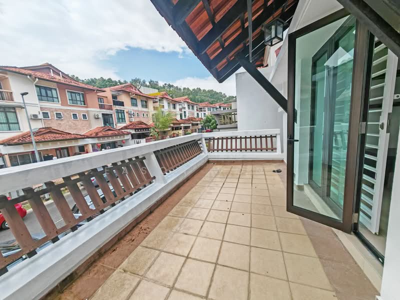 3-storey Terraced House for Sale in Taman Bukit Prima (Cheras) - Eason Wong - Balcony - PropertyGuru.com.my