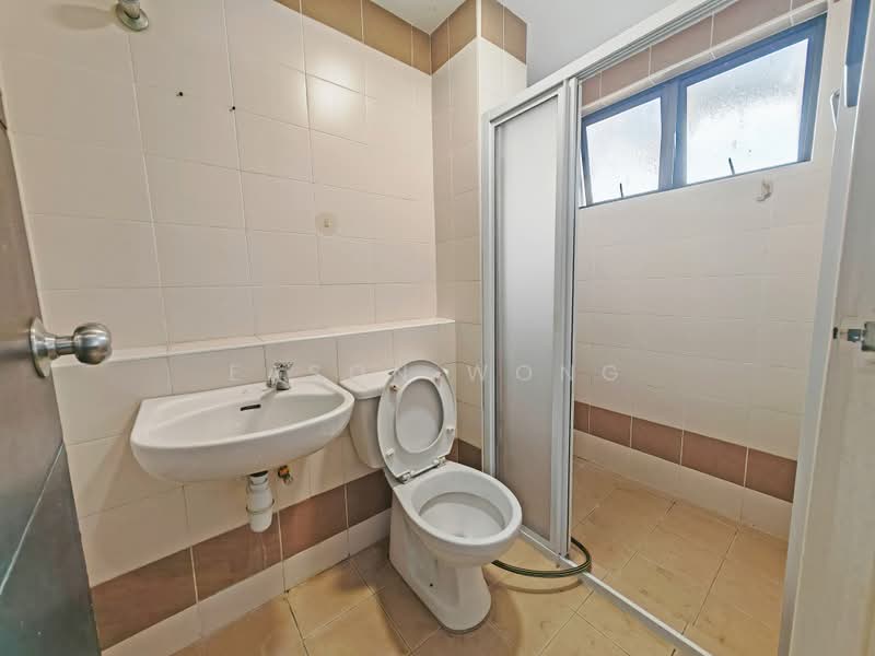 3-storey Terraced House for Sale in Taman Bukit Prima (Cheras) - Eason Wong - Bathroom - PropertyGuru.com.my