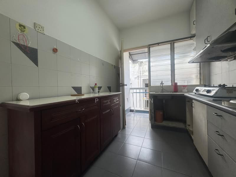 Apartment for Sale at Lily & Rose - K P Chan - PropertyGuru.com.my