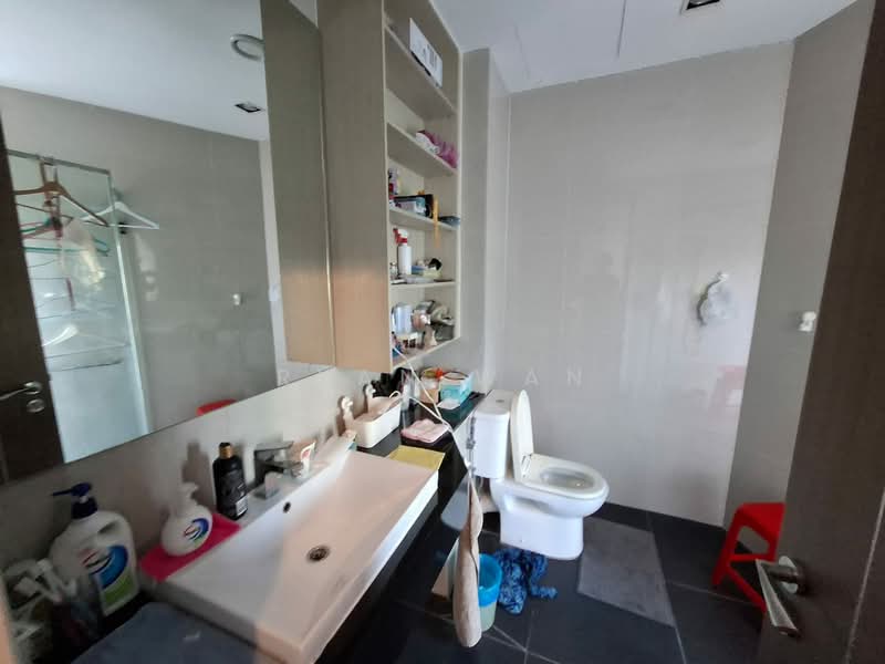 Condominium for Sale at Desa Eight - Ryan Wan - Bathroom - PropertyGuru.com.my