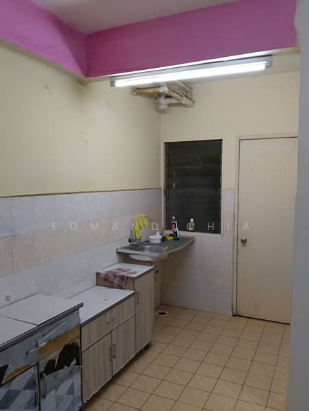 Condominium for Sale at Desaminium Flora - Edmand Chia - Kitchen - PropertyGuru.com.my
