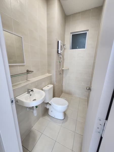 Kondominium untuk Disewa di Residensi Begonia - Katrina Lai - Bathroom - PropertyGuru.com.my