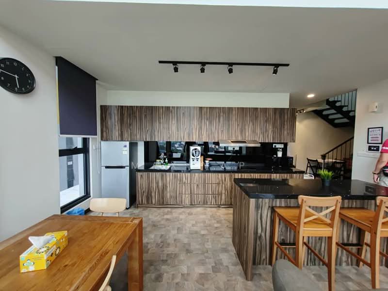 Service Residence for Rent at Expressionz Professional Suites - Max Yap - Kitchen - PropertyGuru.com.my