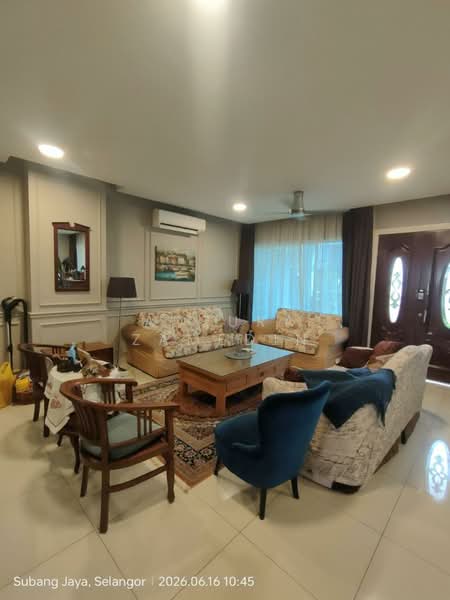Bungalow for Sale in USJ Heights (Subang Jaya) - Adzura Zamedin - Living Room - PropertyGuru.com.my