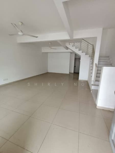 2-storey Terraced House for Sale in Rawang (Selangor) - Shirly Ng - Living Room - PropertyGuru.com.my