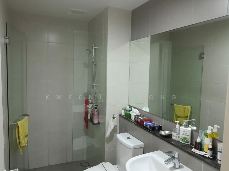 Service Residence for Sale at G Residence - Kweenie Chong - Bathroom - PropertyGuru.com.my