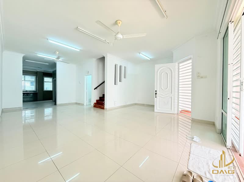 3-storey Terraced House for Sale in Shah Alam (Selangor) - Cassey Lim - PropertyGuru.com.my