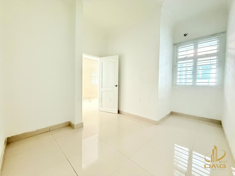 3-storey Terraced House for Sale in Shah Alam (Selangor) - Cassey Lim - PropertyGuru.com.my