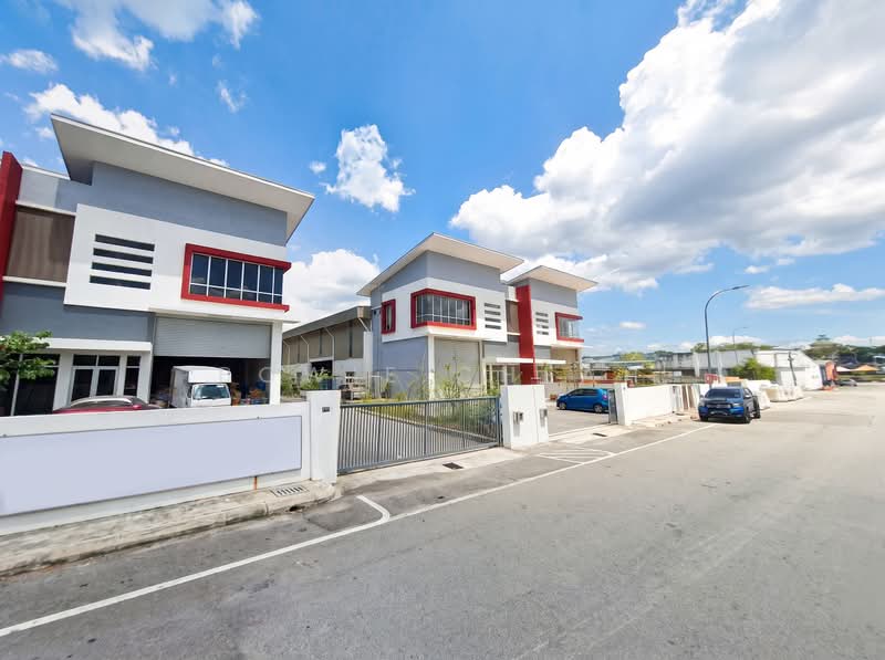 Kilang untuk Dijual di Nilai (Negeri Sembilan) - Bowie Cheah - Exterior - PropertyGuru.com.my