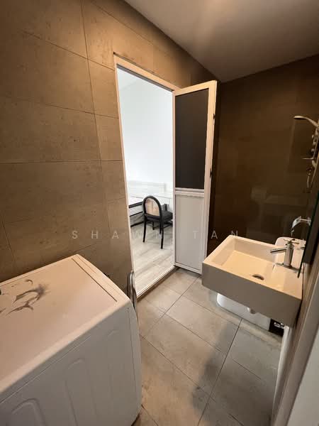 Servis Apartment untuk Disewa di Kenwingston Square Garden - Shawn Tan - Bathroom - PropertyGuru.com.my