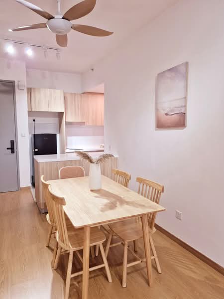 Service Residence for Rent at Maya Bay Residences @ Gamuda Cove - Krystal Lim - Dining Room - PropertyGuru.com.my