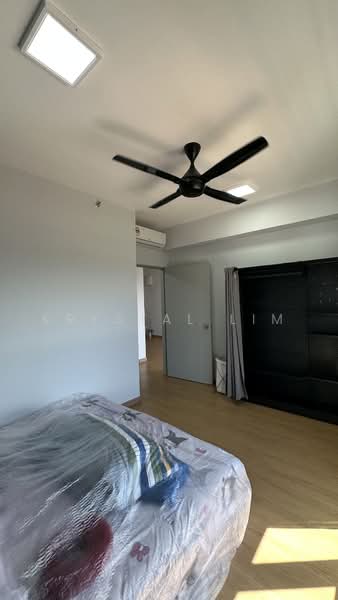 Service Residence for Rent at Maya Bay Residences @ Gamuda Cove - Krystal Lim - Bedroom - PropertyGuru.com.my