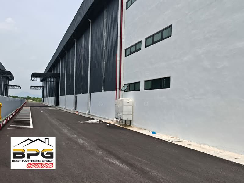 Warehouse for Rent in Bukit Minyak (Penang) - TG Ong - Exterior - PropertyGuru.com.my
