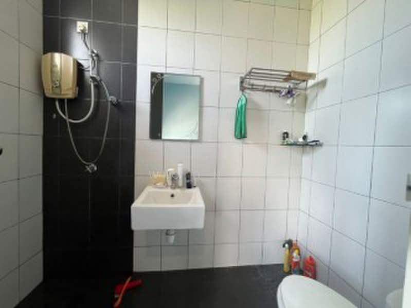 Rumah Teres 2 Tingkat untuk Dijual di Taman Satu Krubong (Krubong) - Woon . - Bathroom - PropertyGuru.com.my