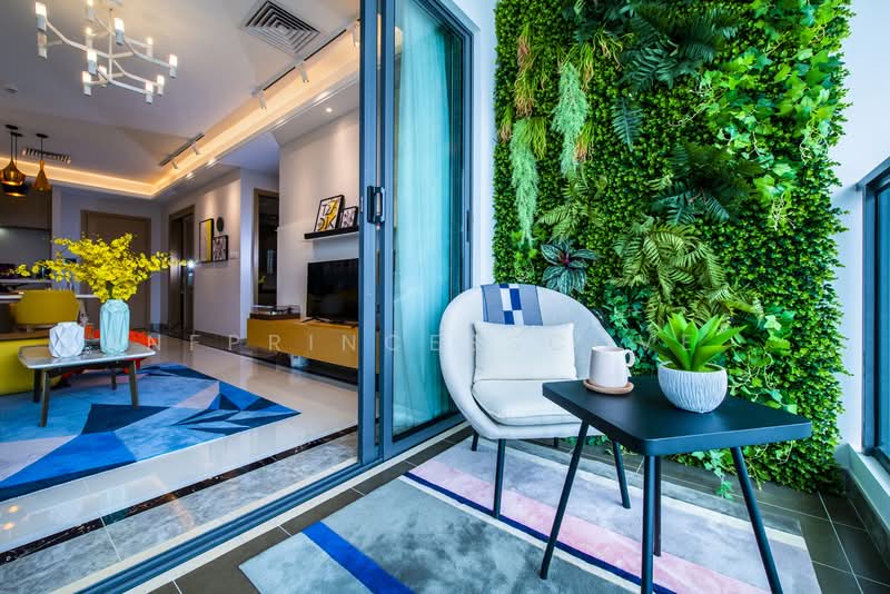 Condominium for Sale at R&F Princess Cove Phase 2-Seine Region - R&F Princess Cove Sales Representative - Balcony - PropertyGuru.com.my