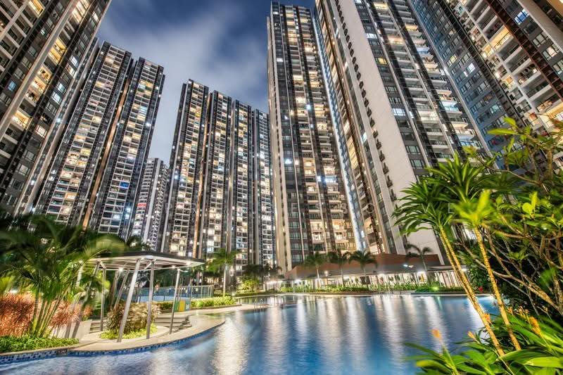 Kondominium untuk Dijual di R&F Princess Cove Phase 2-Seine Region - R&F Princess Cove Sales Representative - Exterior - PropertyGuru.com.my