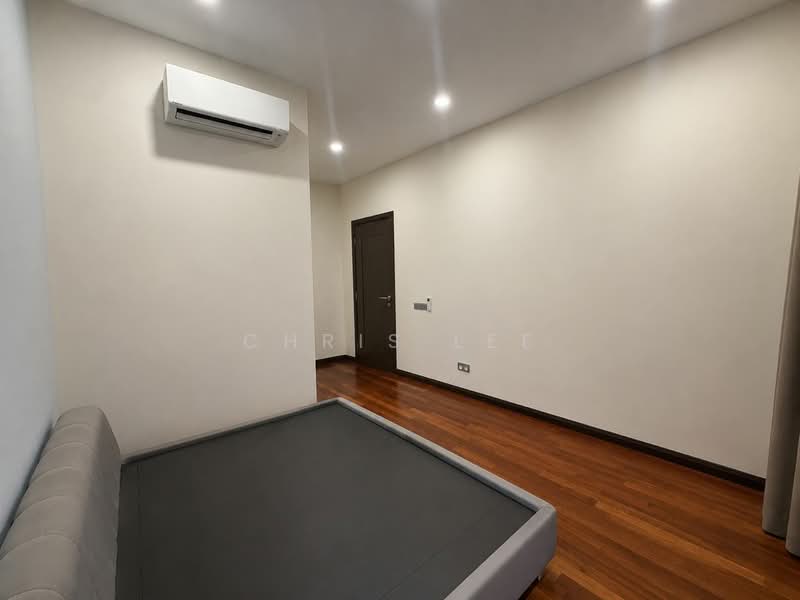 Rumah Berkembar untuk Dijual di Eco Sanctuary (Telok Panglima Garang) - Chris Lee - Bedroom - PropertyGuru.com.my