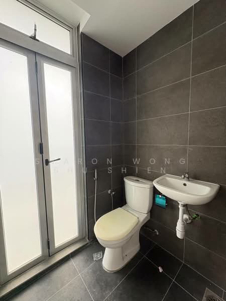 Service Residence for Sale at Midas @ Seri Alam - Sharon Wong Shu Shien - Bathroom - PropertyGuru.com.my