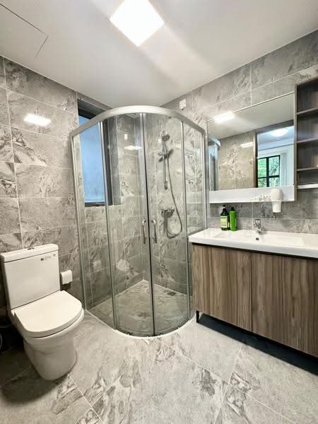 Cluster House for Rent in Forest City (Gelang Patah) - Zephyr Khoo - Bathroom - PropertyGuru.com.my