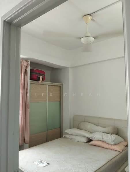 Apartment for Sale at Taman Lone Pine (Medium Low Cost) - Alex Cheah - Bedroom - PropertyGuru.com.my