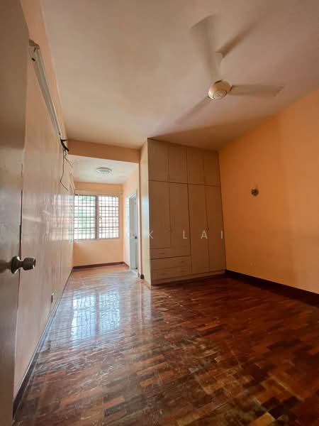 2.5-storey Terraced House for Sale in Desa Aman Puri (Kepong) - Jack Lai - Bedroom - PropertyGuru.com.my